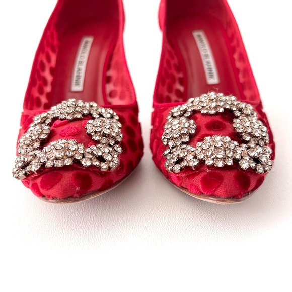 MANOLO BLAHNIK || Red Silk Polka Dot Hangisi Jewel Buckle Embellished Pumps 36 - Picture 5 of 15